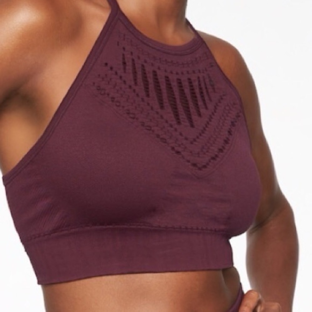 Athleta Halasana Macrame Sports Bra Small Auberge Maroon Medium Support